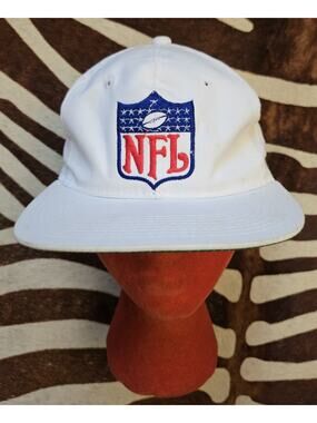 Vintage White NFL Shield Logo Sports Specialties Twill Snapback Cap Hat